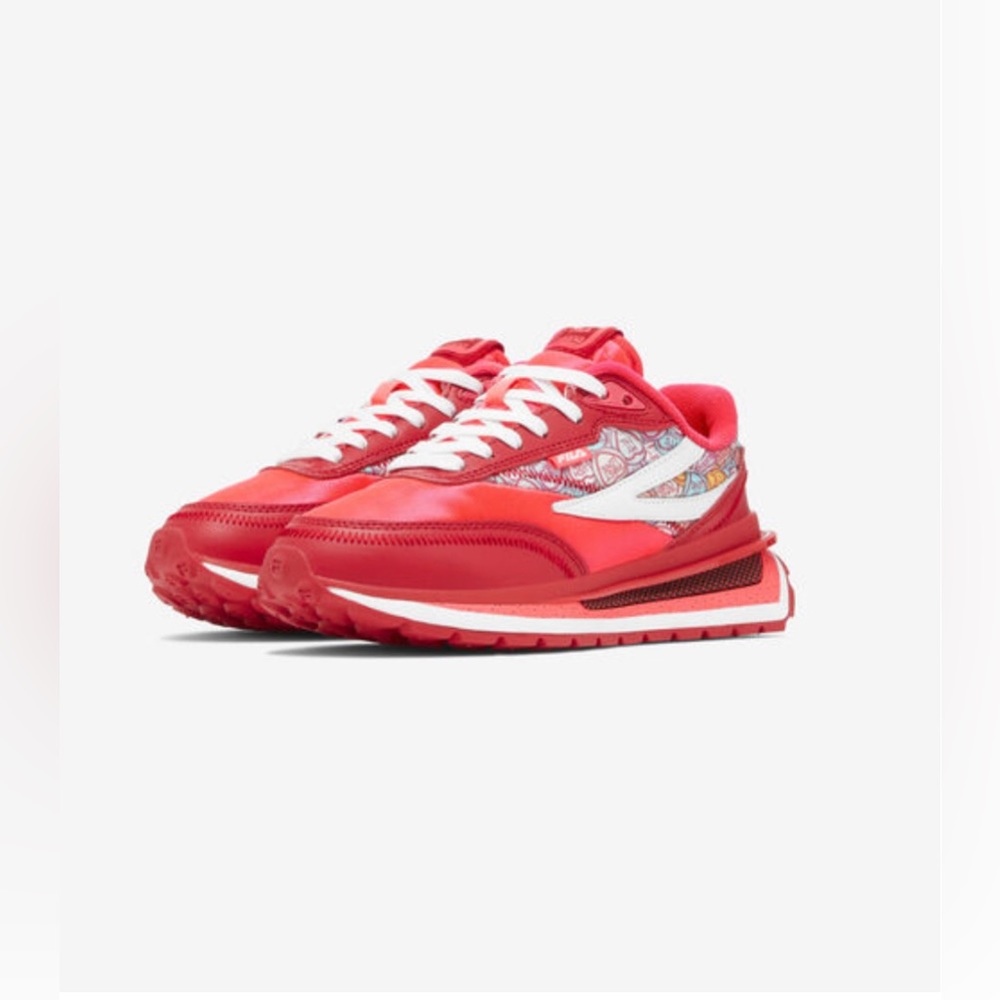 FILA RENNO VALENTINES DAY SHOES size 5 1/2‎